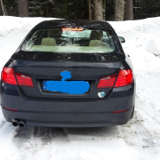 Auto im Schnee